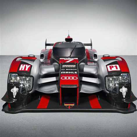 Audi prezentuje nowe R18 do walki w WEC.